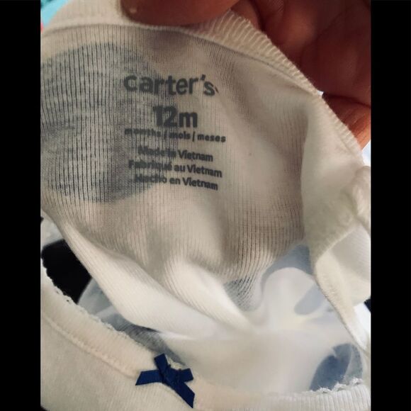 Carters white/blue circles onesie/blue shorts 2-piece set, size 12 mon - Picture 8 of 8